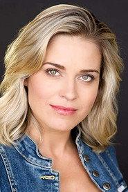 Alexandra Davies as Mrs. Night in The Dunes 2021
