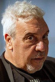 Fernando Gustavo Sily as Hipopótamo / Tiburón (voz) in The Pintins to the Rescue 2000