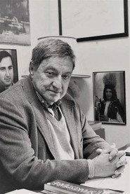 Carlos Avilez as himself in State of Exception 2007