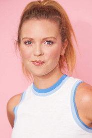 Revell Carpenter as Lexi in Holiday Boyfriend 2023