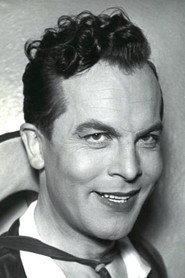 Jens Kjeldby as Viggo, Ernsts glade Kammerat in Spurve under taget 1944