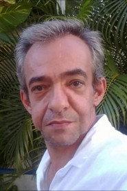 Lúcio Tranchesi as Valdir in Booyah! 2024