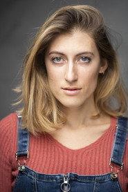 Martina Tinnirello as Sora in Sonno Elefante 2025