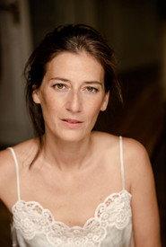Christina Altounis as Mutter in Fish and Cheese 2024