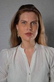 Maggie R. Schneider as Narradora in Meu encontro com Jack Frost 