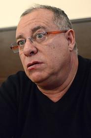 Petru Valensky as Tota in Anina 2013