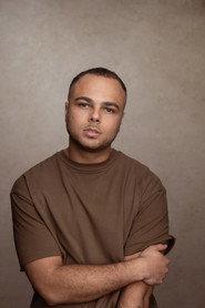 Gavin Dunn as Andre in Rea's Men 2023