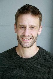 Johannes Moss as Jens in Alle in einem Boot 2020