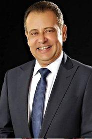Mohamed Ghoneim as ضيف شرف in Triple Burglary 2016