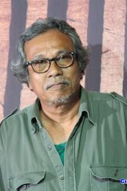 Nasir Jani as Penghulu Haron in Gayong 2025