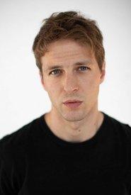 Abraham Lewis as Vic in How to Talk to Girls at Parties 2017