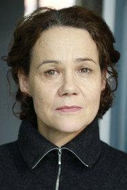 Beatrice Bergner as Marion in The Border 2021
