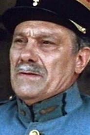 Franck Estange as  in Une belle garce 1947