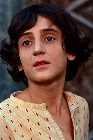 Tigran Voskanyan as Torik-teenager in A Piece of Sky 1980