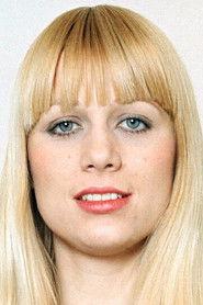 Stone as Self in Bonjour la France 2004