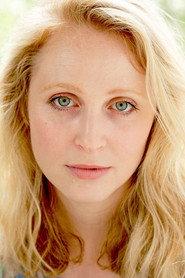 Eloise Winestock as Zoe in Skin 2007