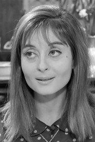 Iro Kyriakaki as Fani in The Children of the Swallow 1987
