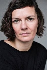 Laura Cairns as Gillian (Mother) in Mearcstapa 2025