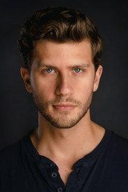 Jonathan Faircloth Kirk as Paris Winter in Don’t Peek 2025