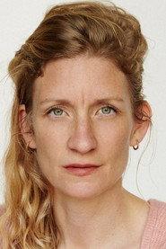 Sandra Tirre as Carmen in Aphasia 2022