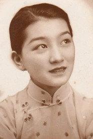 Meiyun Yuan as Li Ying in Tomboy 1936