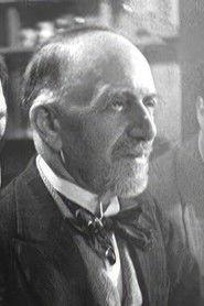 Gustave Hamilton as L' Huissier in The New Gentlemen 1929