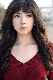 Lindsay Navarro as Mara in Clout 2020