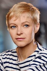 Kestrel Leah as Andromeda in Andromeda 2018