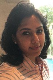 Vidhya Venkatesh as Mrs. Reddy in Panchatanthiram 2002