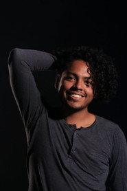 Imix Díaz as Alejandro in CIRCULOS 2022