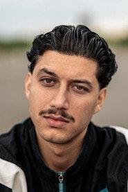 Tareq Nassery as Yunus in Damen 2026