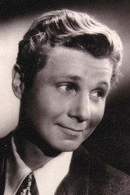Gérard Néry as Philippe de Tournai in The Elusive Pimpernel 1950
