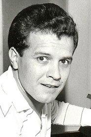 Luigi Alva as Il Conte D'Almaviva in Il Barbiere di Siviglia 1973