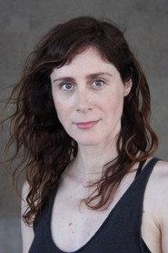Eva Tecedeiro as Irmã Júlia in The Last Bath 2020