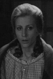 Natalja Proshunina as Mrs. Darling in Peter Pan 1987