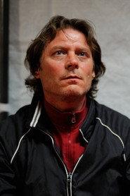 Gradimir Nišić as in Voices in the Dark 2013