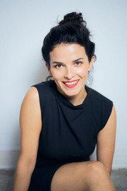 Maxine Kazis as Dr. Mary Cameron in Rosamunde Pilcher: Liebe ist unberechenbar 2022