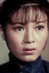 Oh Kyung-ah as Hsuang Hsuang in Lady Whirlwind 1972