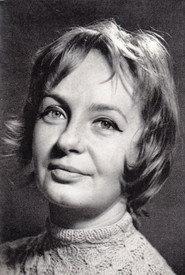 Sanda Toma as Lucietta in The Boors 1960