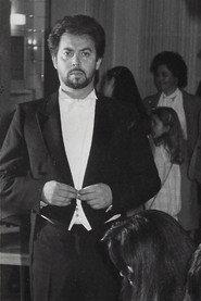 Alfredo Zanazzo as The King in Aida 1981