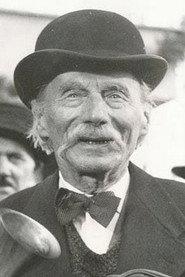 Juliusz Kalinowski as Marcin (uncredited) in Dziewczyna z dobrego domu 1962