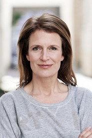 Ann-Cathrin Sudhoff as Ann Vandevoorde in Traum aus Schokolade 2010