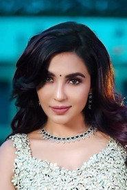 Parvatii Nair as Elizabeth in Yennai Arindhaal 2015