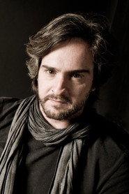 Bernardo Sassetti as himself in Carlos do Carmo, Bernardo Sassetti: 2011