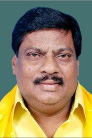 Naramalli Sivaprasad as Constable Sivaprasad in Saptagiri Express 2016
