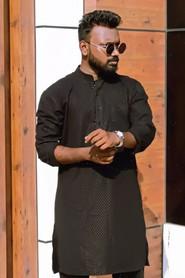 Rahul Babyraj as Reji in Kuruthipunal 2023