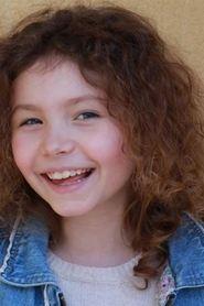 Alizée Caugnies as Louise in Family Pack 2024