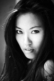 Suan-Li Ong as Jun Hui in The Host 2020