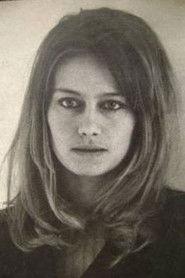 Adriana Bogdan as Nana in Mamaia 1967