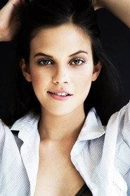 Ariel Mortman as Grace in Ghosted 2020